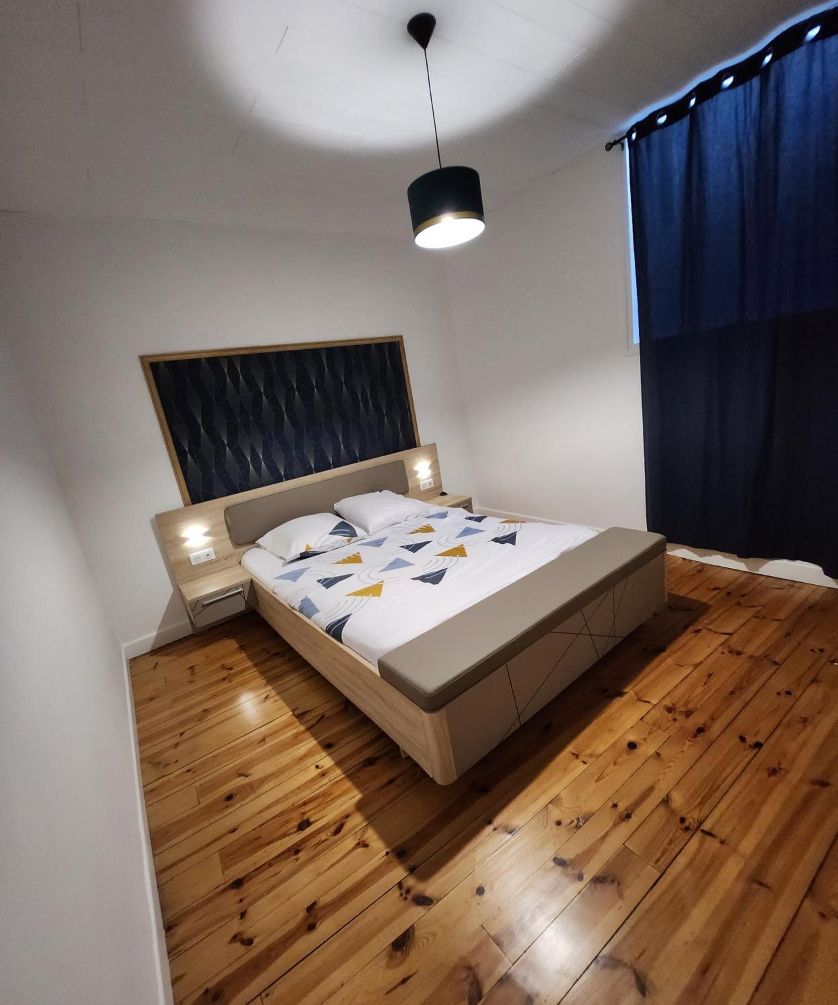Chaleureux Appartement Refait A Neuf 塞尔河畔维克 外观 照片