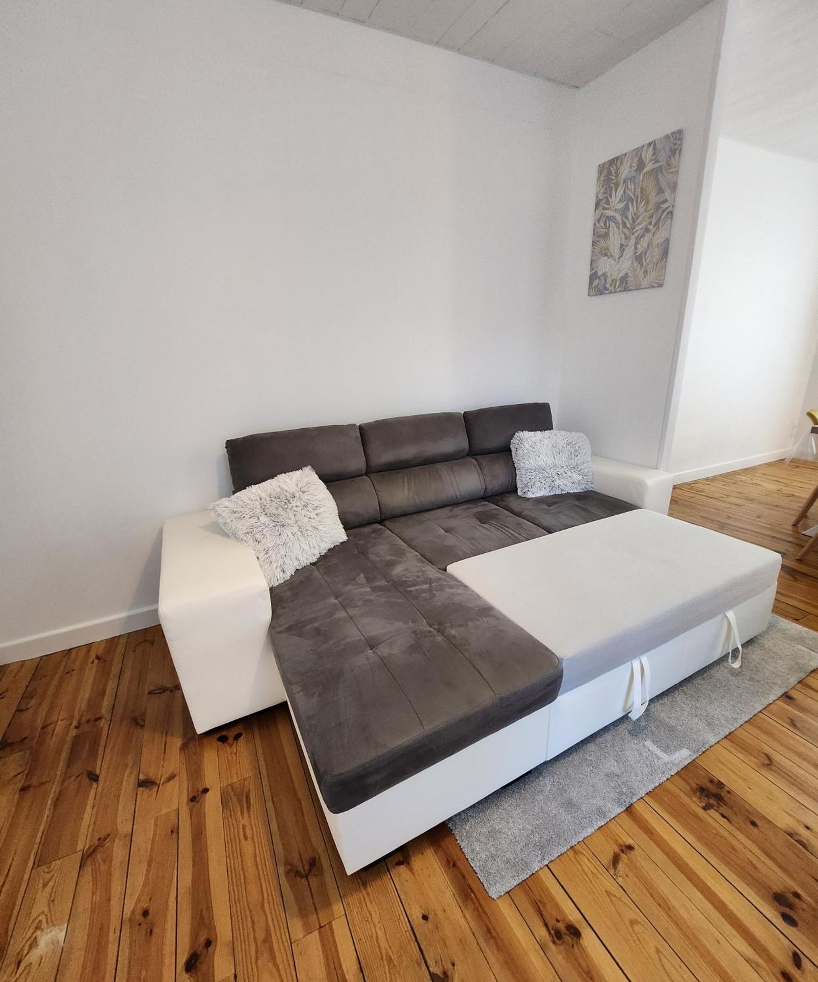 Chaleureux Appartement Refait A Neuf 塞尔河畔维克 外观 照片